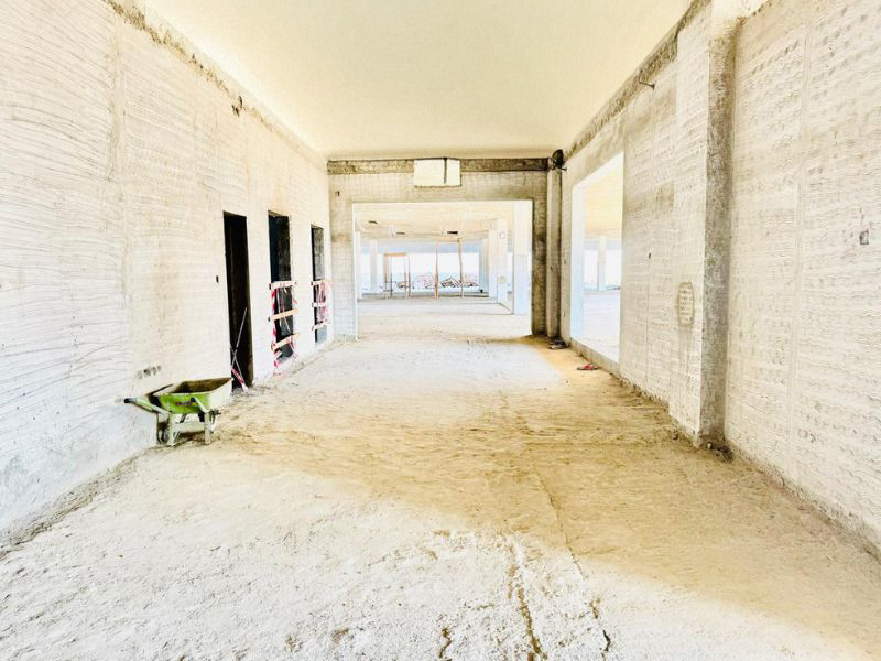 BRAND NEW OFFICES AND RETAILS| COMMERCIAL BUILDING