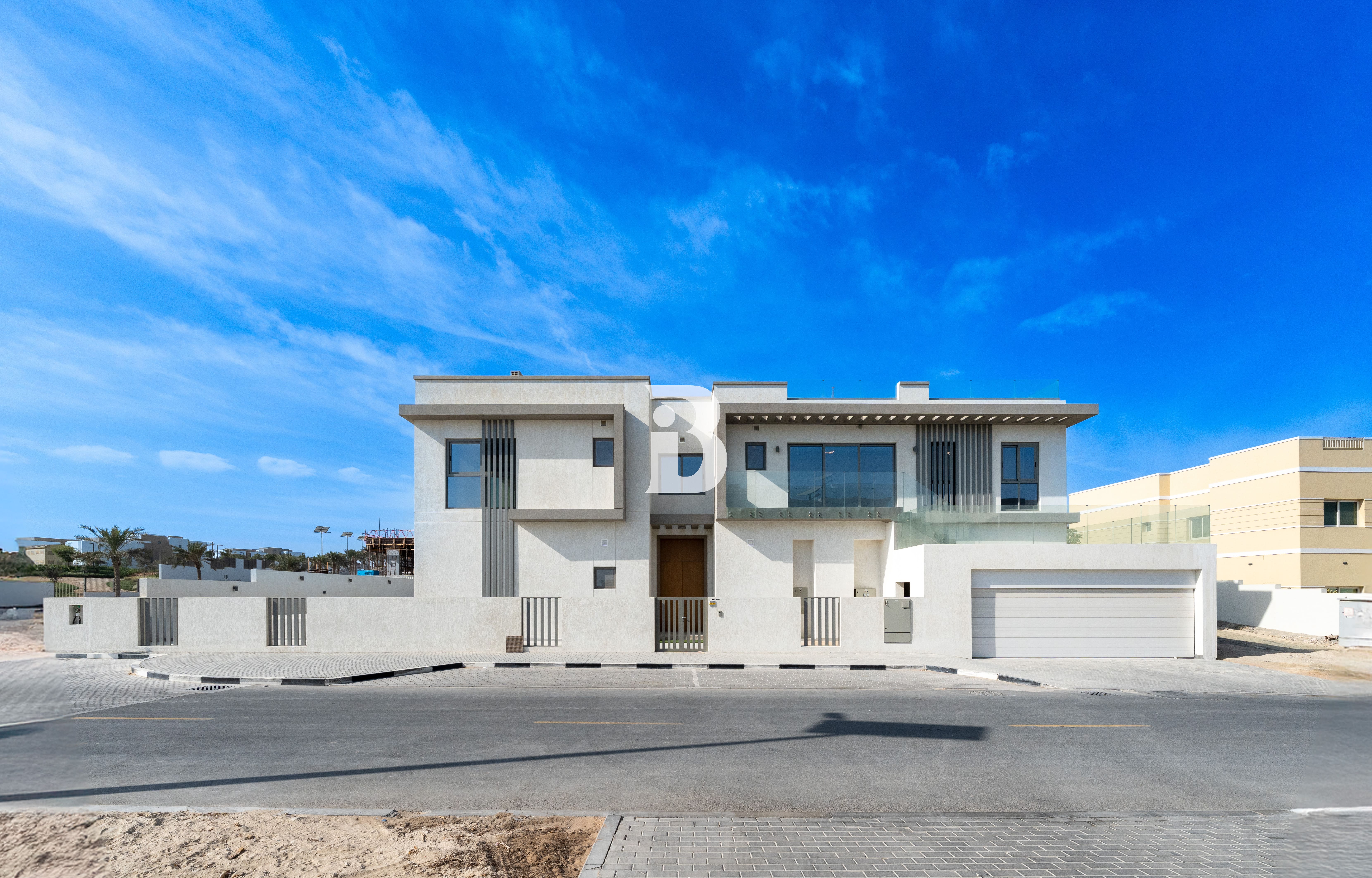 Custom 7 Bedroom | Rooftop | Skyline Views