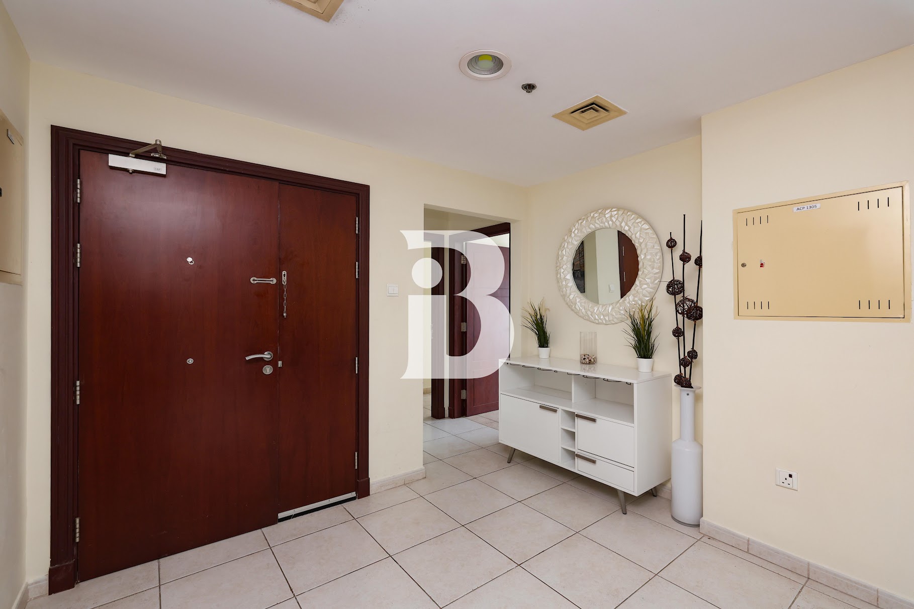 Bright | Fully Furnished | Vacant