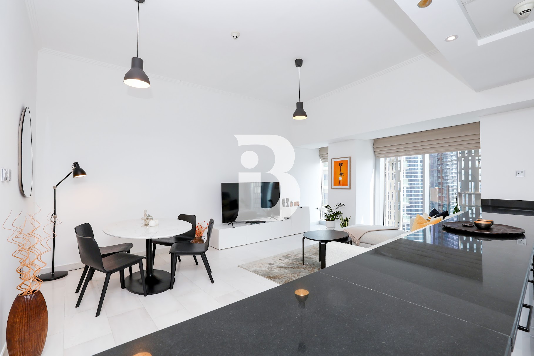 Stunning Sea Views | Bright and Huge Apt | Vacant